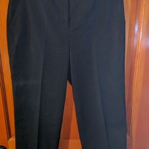 Ladies Preswick and Moore Fall Capris